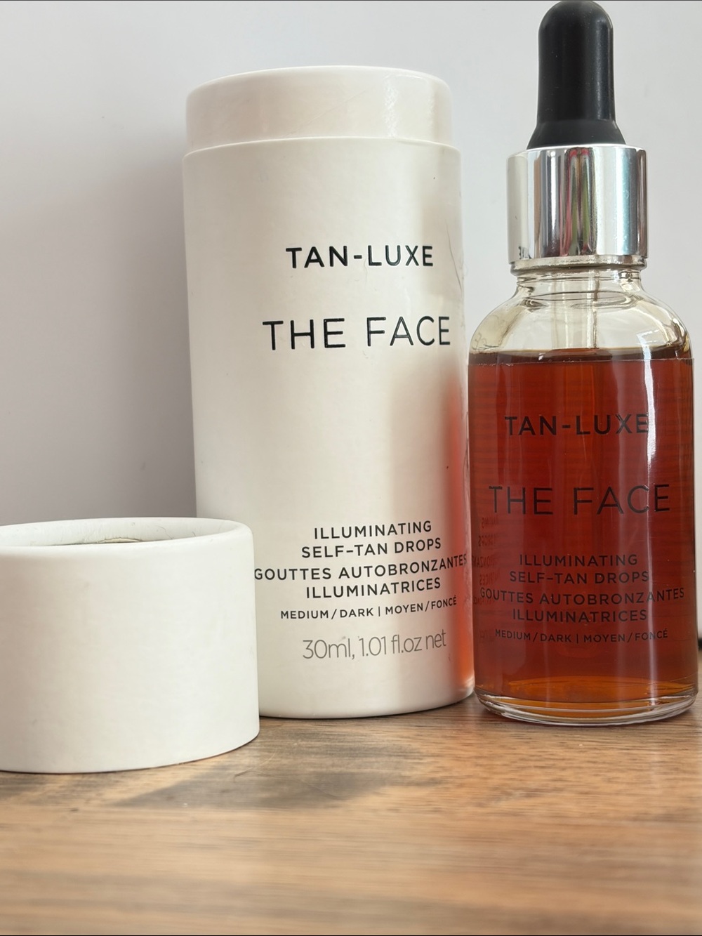 Tan-Luxe The Face Illuminating Self-Tan Drops - Amber (Medium/Dark)